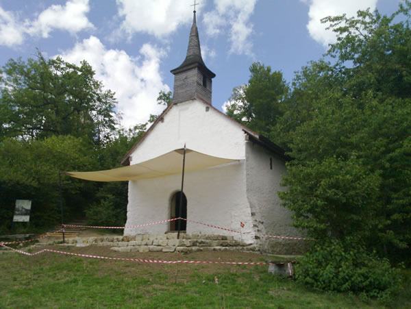 tour centrale et corps de logis